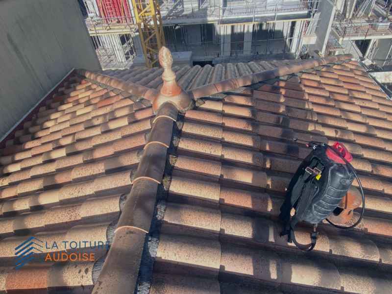 construction d'un nouvelle toiture avec faitage